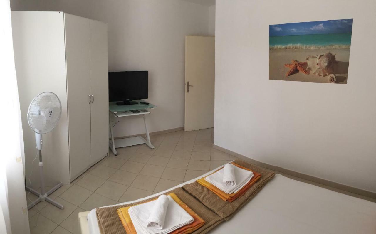 Apartmani Irena Jezevac Krk Island Exterior foto